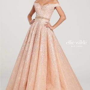 Ellie Wilde by Mon Cheri Navy Gown NWT